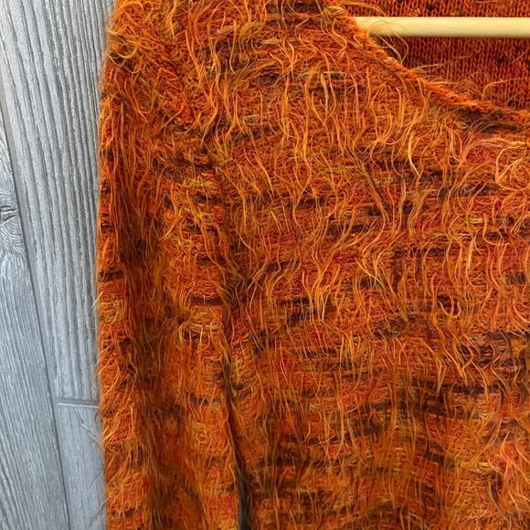 Sapi Magliere Italian Acrylic Faux Fur Sweater - Picture 5 of 9